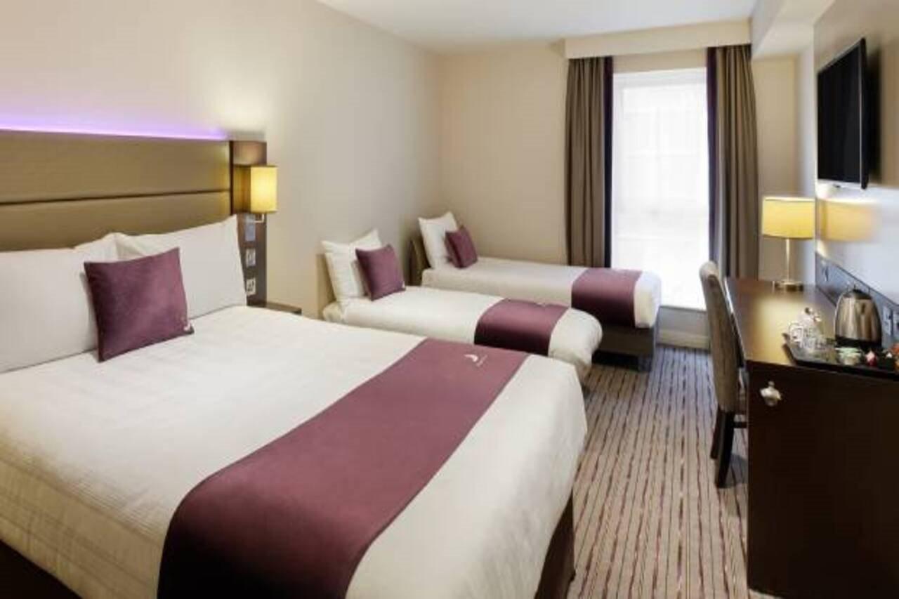 Premier Inn Perth City Centre Exterior foto
