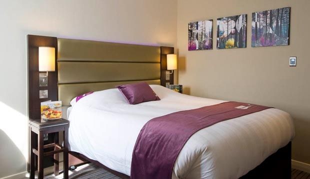 Premier Inn Perth City Centre Exterior foto
